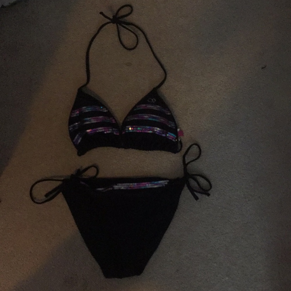 Bikini top & bottom